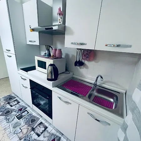 Rose's House בארי