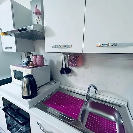 Rose's House דירה