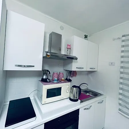 Rose's House * בארי
